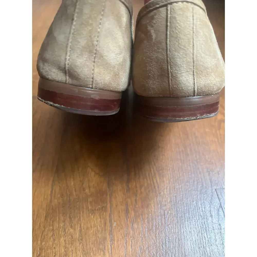 Banana Republic Womens‎ Tan Suede Loafers Sz 9.5